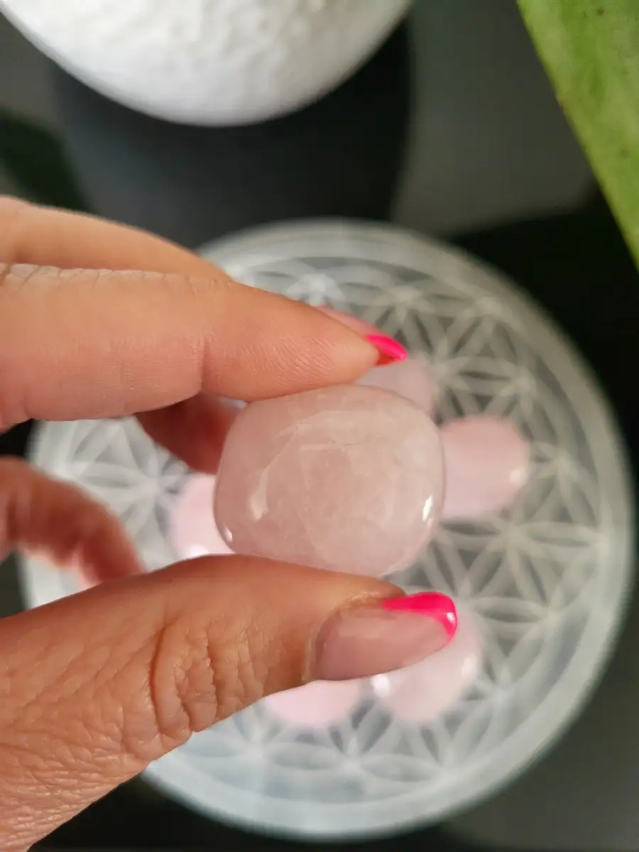 Pierre roulée quartz rose